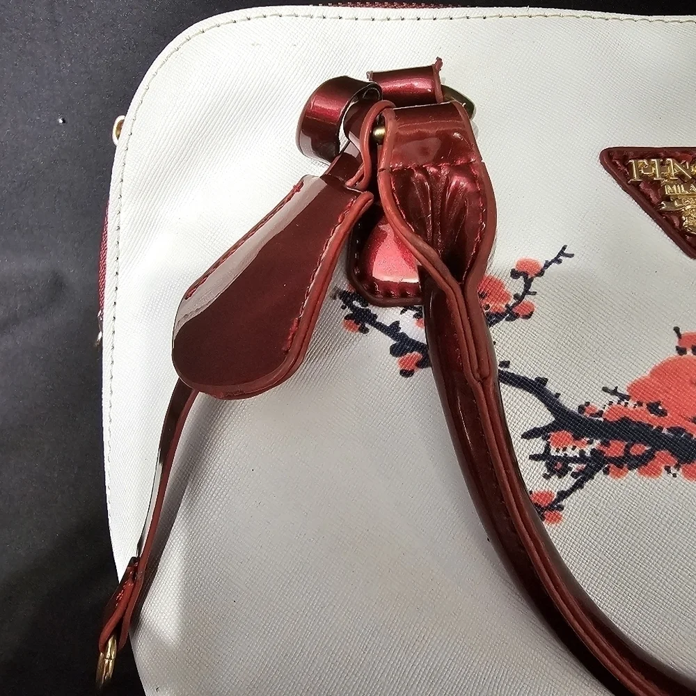 Finon Milano blossom white and red purse